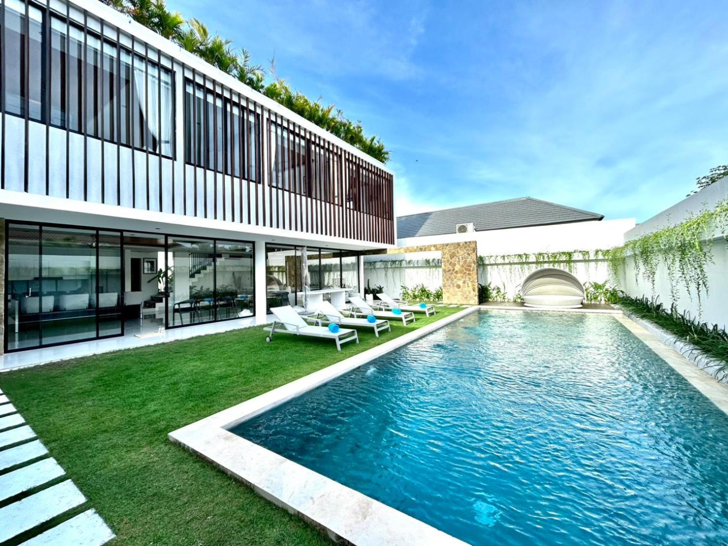 Kawis Villa *