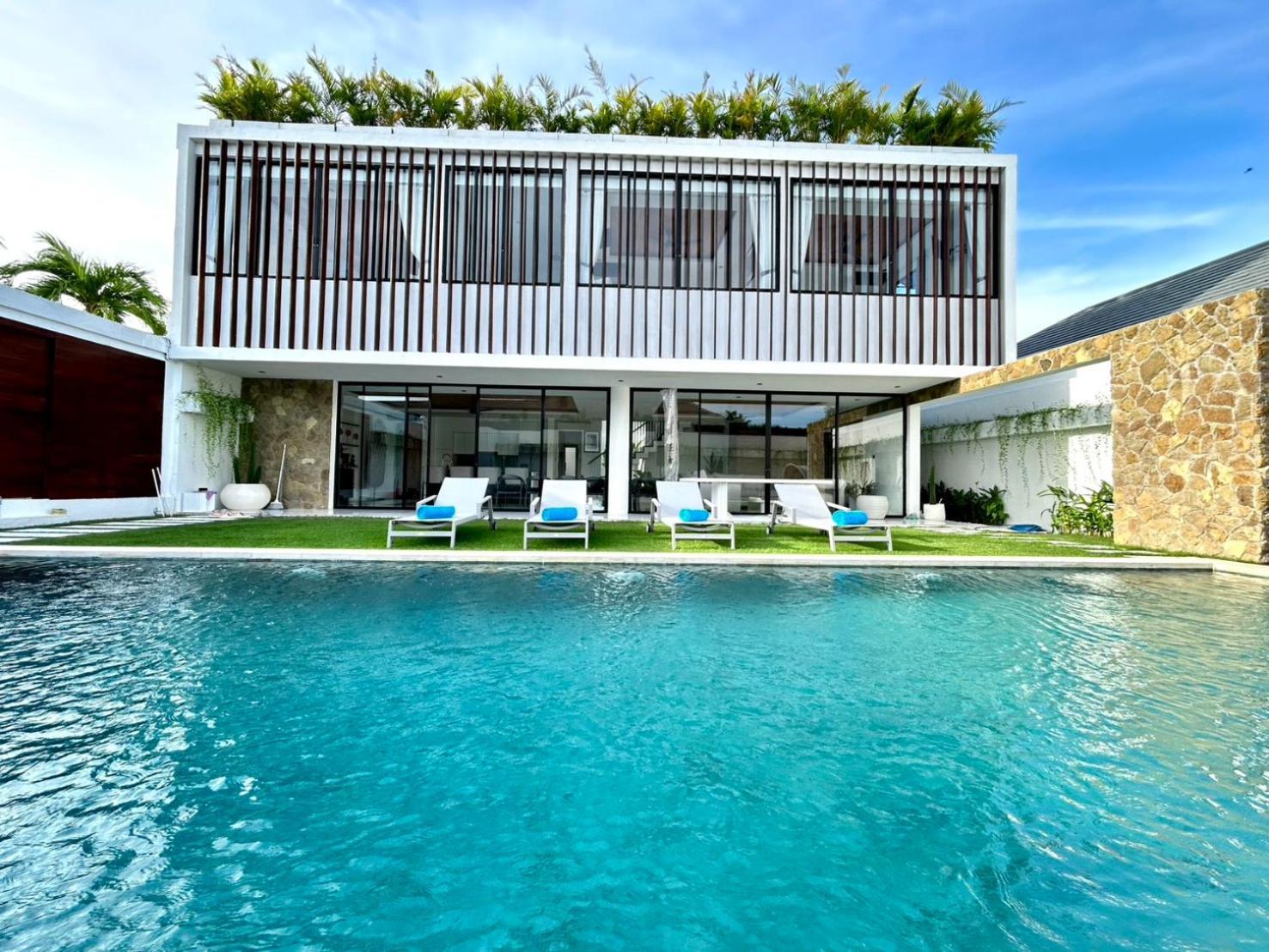 Kawis Seminyak (Bali)